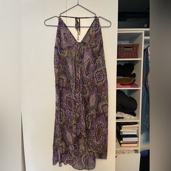 Lightweight Beach Cover Up - Picture 4 of 4